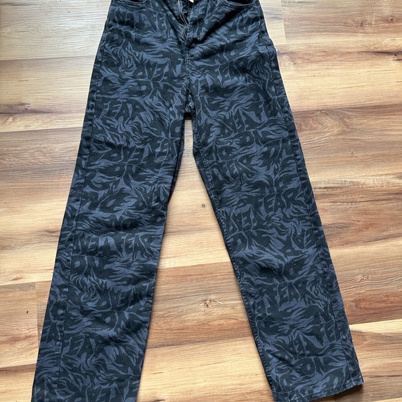 💗black and gray straight leg pants - Picture 2 of 6